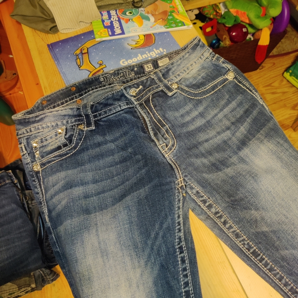 Miss me 32 signature boot cut